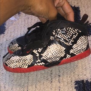 Nike snakeskin foamposite size 10c